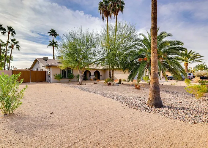 6 Mi To Tpc Scottsdale: Family Escape W/ Fire Pit! Phoenix