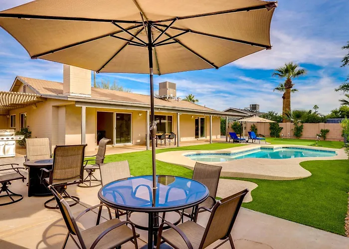 6 Mi To Tpc Scottsdale: Family Escape W/ Fire Pit! Ferienhaus